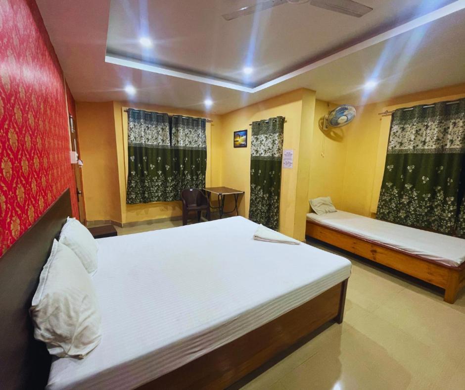 Hotel H K Residency Near Kalakshetra Guváhátí Exteriér fotografie
